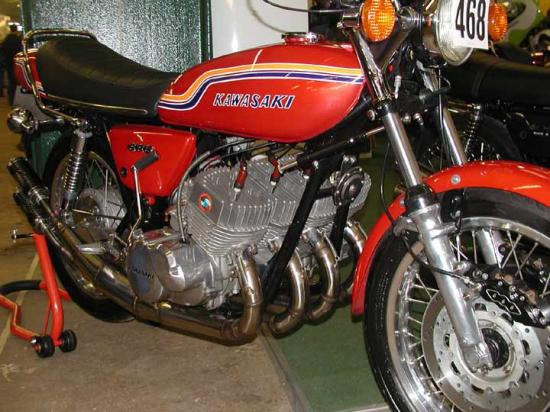 750H2 "4 cylindres"