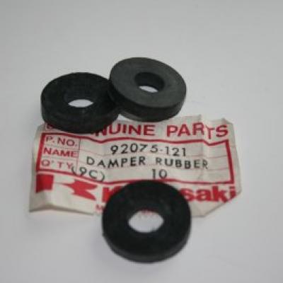 Rondelle caoutchouc pour montage du garde-boue arrière